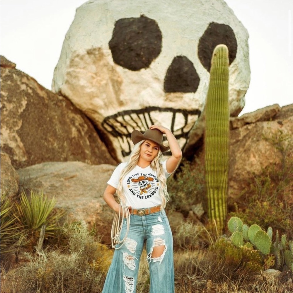 Long love the hippies and the cowboys